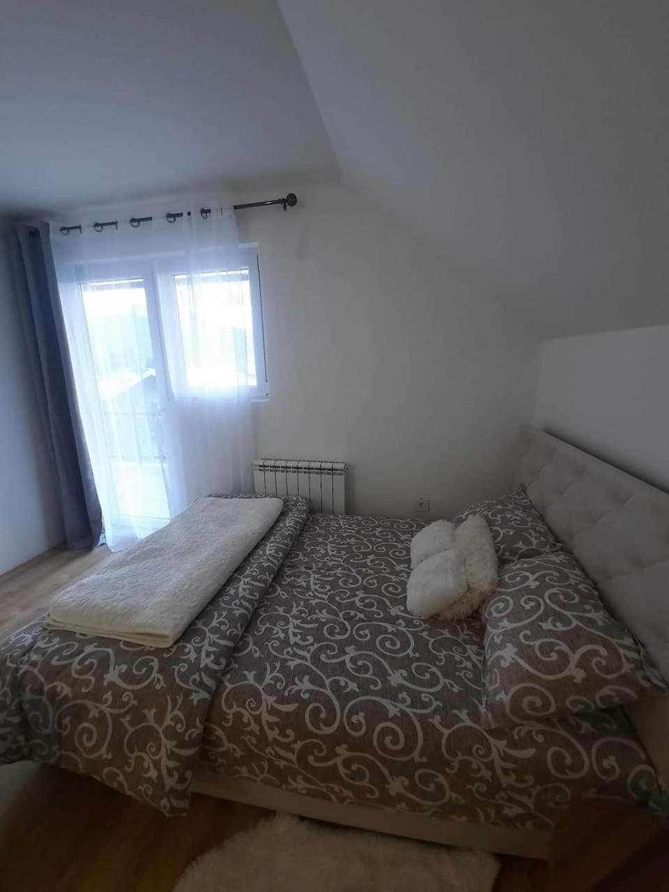 Bozur Апартаменти